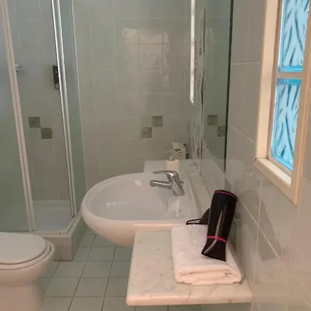 Altrove Bed and breakfast Cagliari