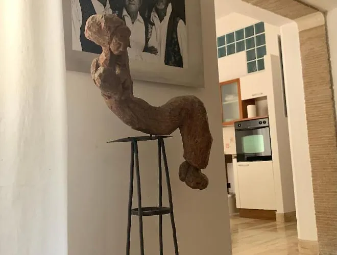 Altrove Alojamento de Acomodação e Pequeno-almoço 3*