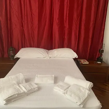 Altrove Bed & Breakfast